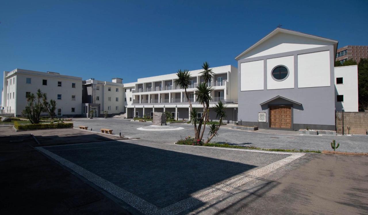 Grand Hotel Serapide Pozzuoli Buitenkant foto