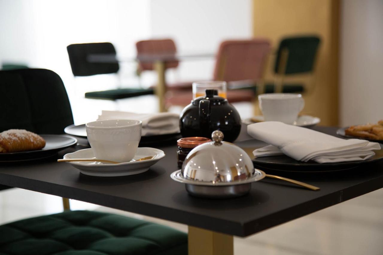 Grand Hotel Serapide Pozzuoli Buitenkant foto