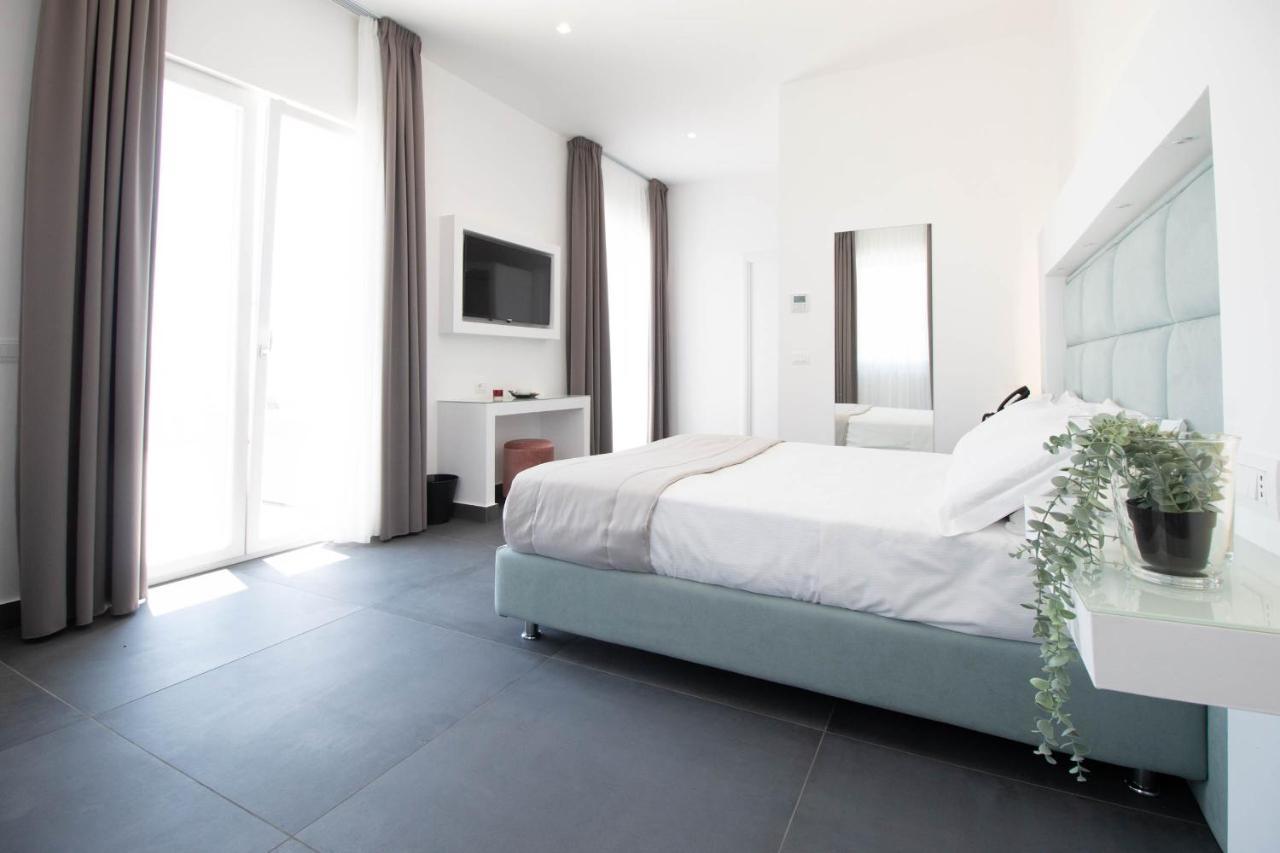 Grand Hotel Serapide Pozzuoli Buitenkant foto