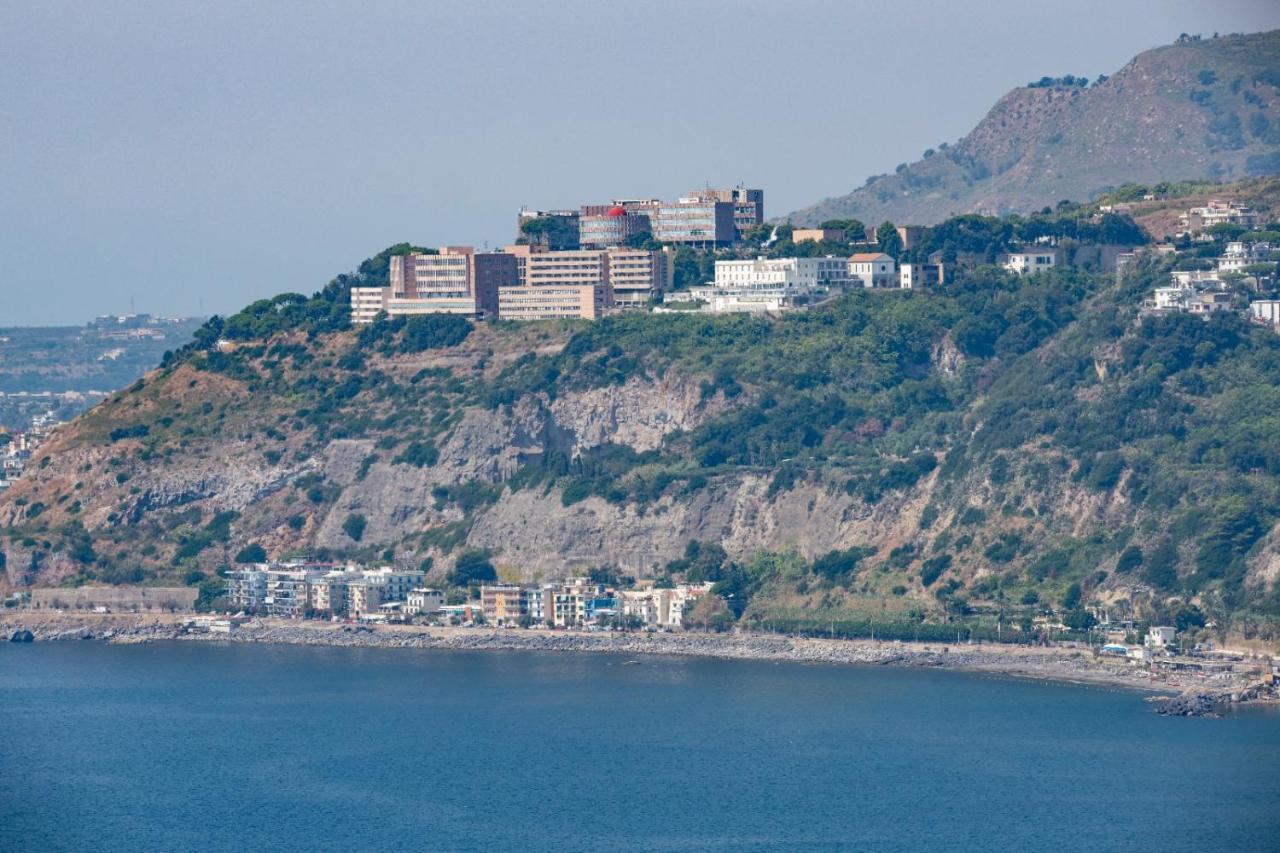 Grand Hotel Serapide Pozzuoli Buitenkant foto