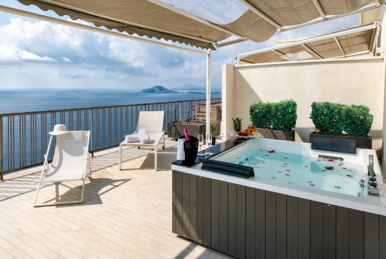 Grand Hotel Serapide Pozzuoli Buitenkant foto